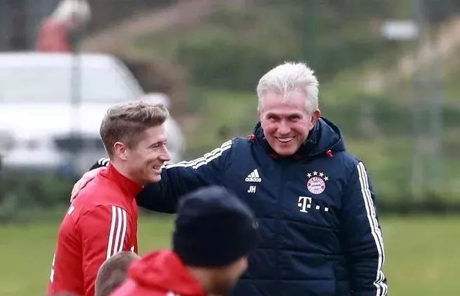 幽默往往能 幽默往往能