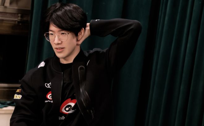 仅仅是荣誉 仅仅是荣誉