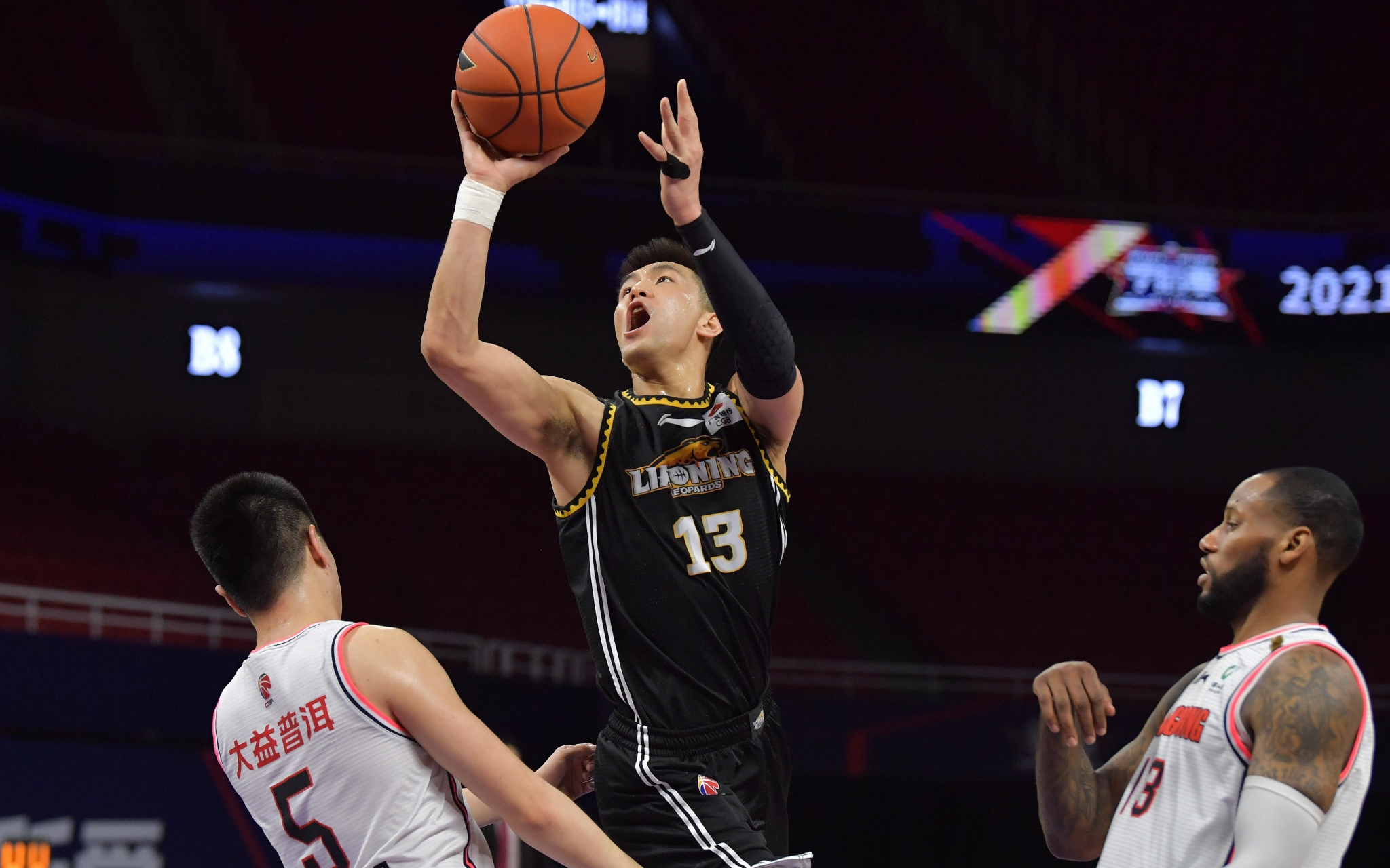 本篇聚焦背 本篇聚焦背